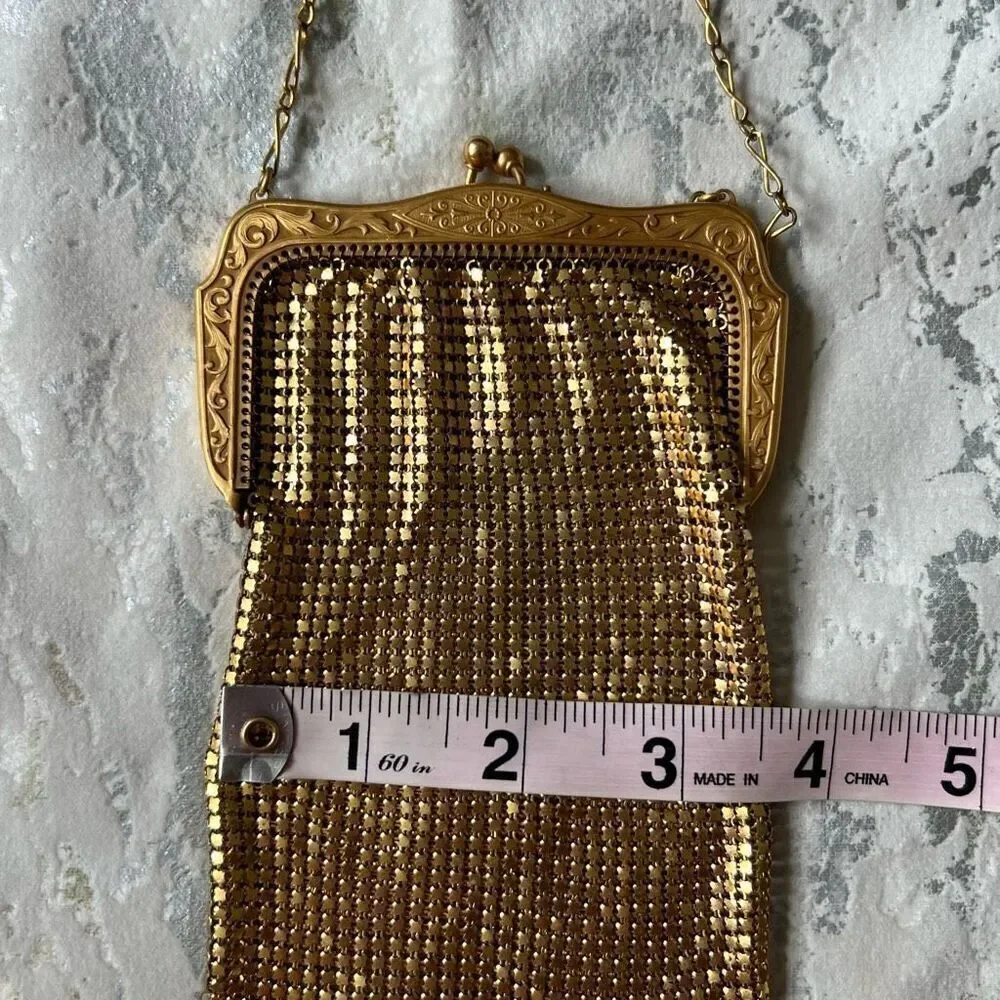 Whiting and Davis Art Deco Chain Mail Cigarette Holder Gatsby 1920s